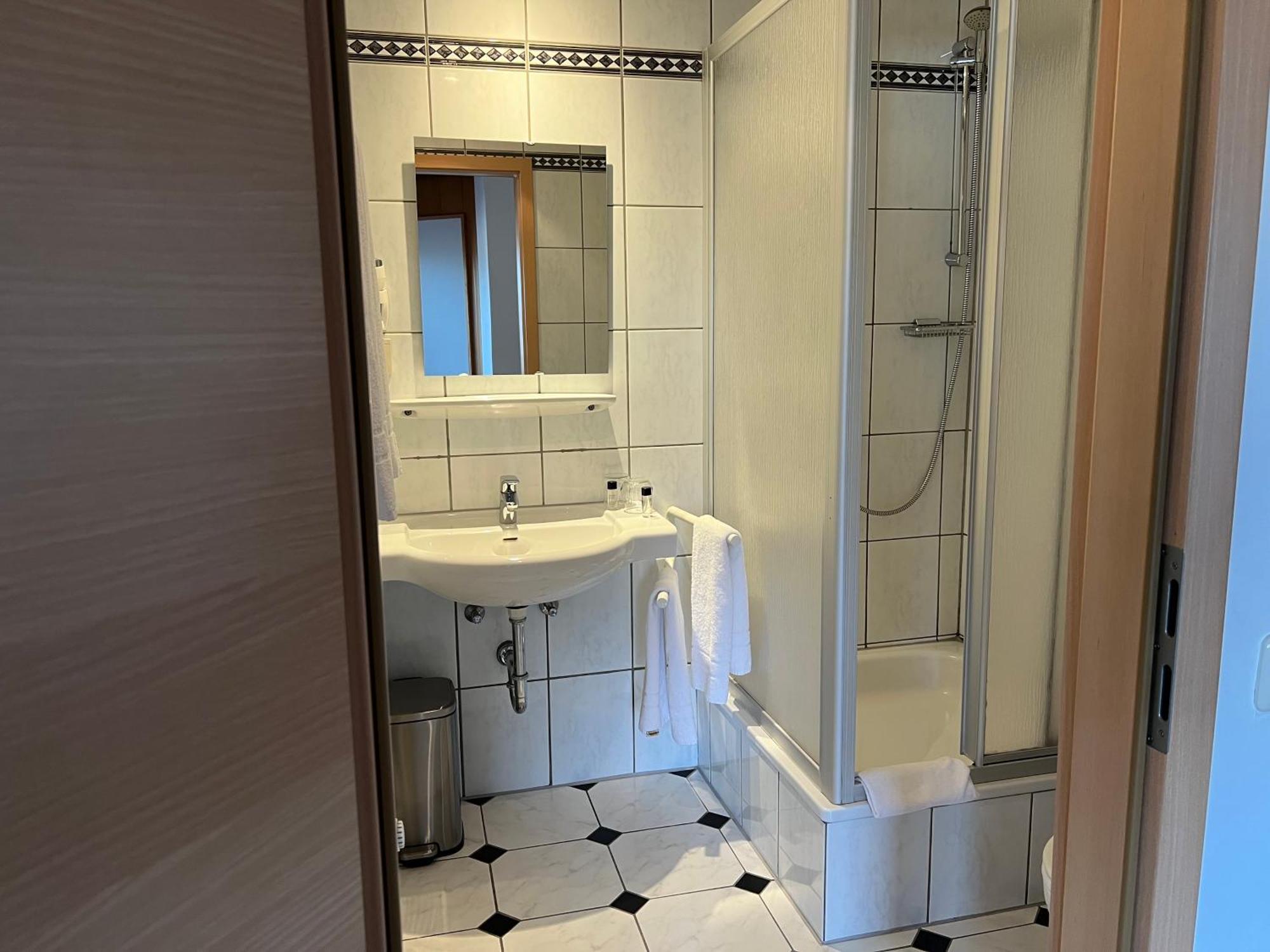 Hotel Wettlaufer Homberg  Zewnętrze zdjęcie